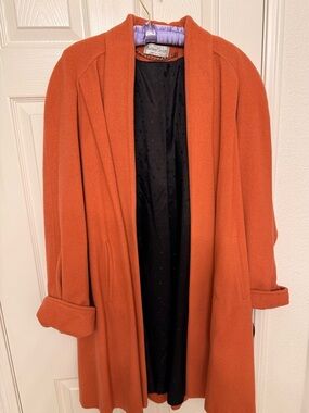 Vintage Ashley Scoot Wool below the knees open front coat